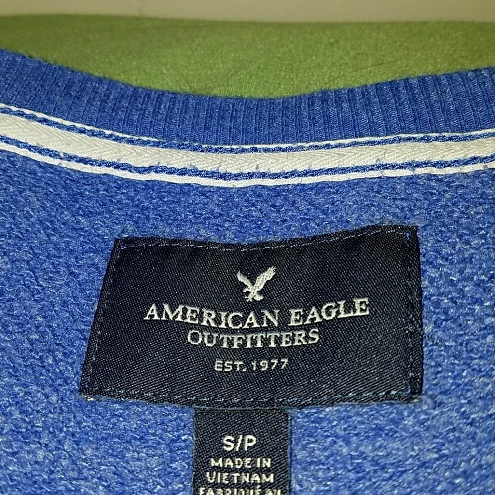Sweatshirt - Picture 2 of 2